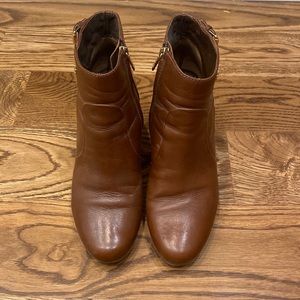 Tory Burch Brown ankle boots, size 10